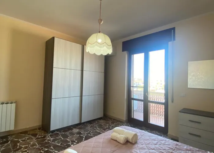 Rao\'S Airport Apartment
